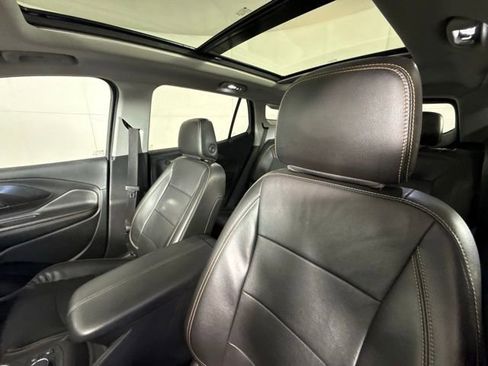 Used 2021 GMC Terrain SLT w/ Infotainment Package II image 13