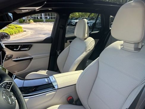 New 2026 Mercedes-Benz GLC 300 4MATIC image 13