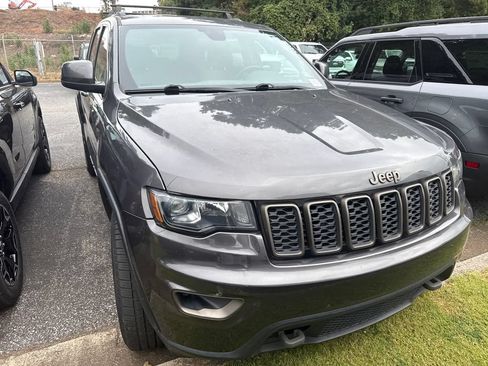 Used 2016 Jeep Grand Cherokee Laredo 75th Anniversary AWD/4WD image 2