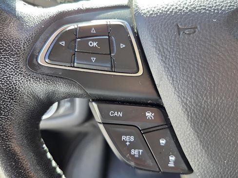 Used 2018 Ford Escape SEL w/ Ford Safe & Smart Package image 11