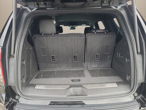 Used 2023 Chevrolet Tahoe Z71 w/ Z71 Off-Road Package image 14