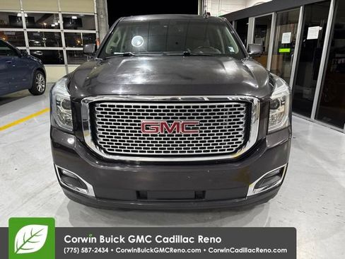 Used 2015 GMC Yukon XL Denali w/ Premium Package AWD/4WD image 9