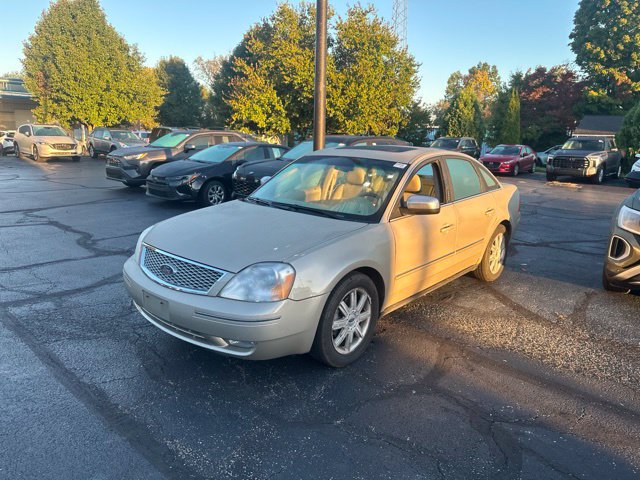 Used 2005 Ford Five Hundred Limited FWD image 3