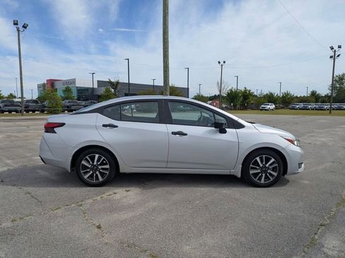 Used 2024 Nissan Versa S w/ S Plus Package FWD image 2