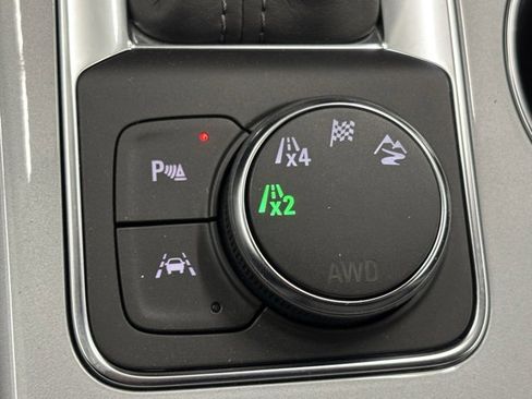 New 2026 Chevrolet Blazer LT w/ Sound & Technology Package image 32