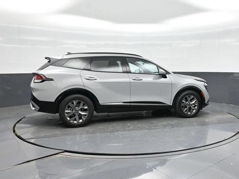 Used 2024 Kia Sportage SX FWD image 8