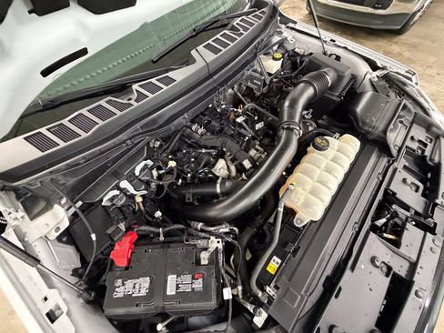 Used 2024 Ford F150 Platinum AWD/4WD image 16