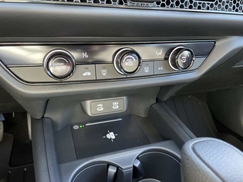 New 2026 Honda HR-V LX image 20