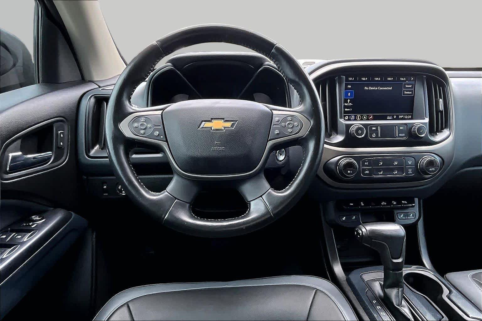 Used 2021 Chevrolet Colorado Z71 w/ Z71 Midnight Edition RWD image 6