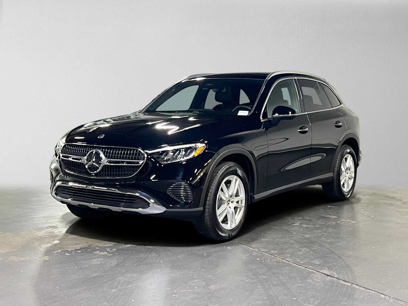 Used 2026 Mercedes-Benz GLC 300 4MATIC image 7
