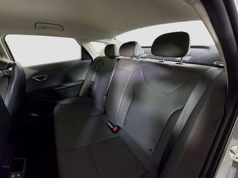 Used 2025 Kia K4 FWD image 22