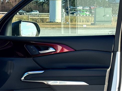 New 2026 Chevrolet Traverse Z71 w/ Enhanced Driving Package image 18