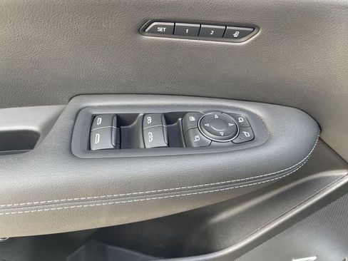 Used 2024 Cadillac XT6 Sport image 27