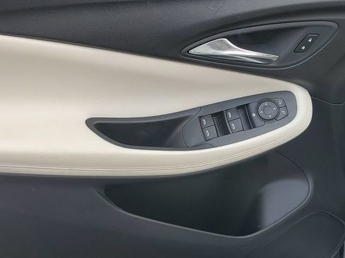 Certified 2024 Buick Encore GX Preferred AWD/4WD image 15