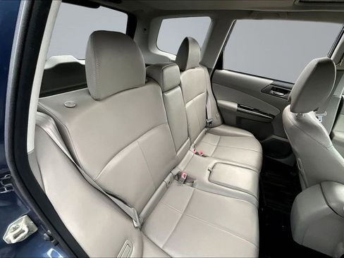 Used 2013 Subaru Forester 2.5X Limited AWD/4WD image 20