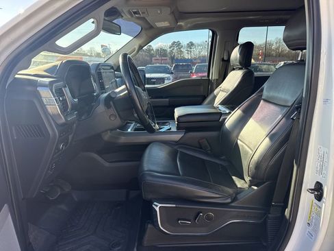 Used 2021 Ford F150 Lariat w/ Equipment Group 502A High image 11