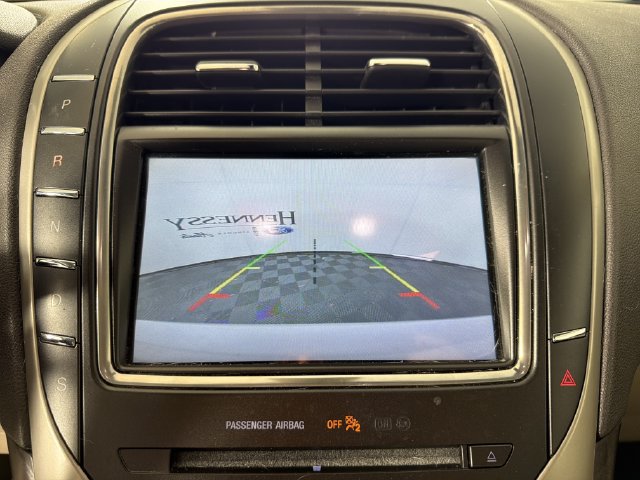 Used 2017 Lincoln MKX Select w/ Select Plus Package FWD image 5