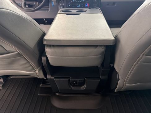 Used 2024 Ford F250 XL w/ STX Appearance Package AWD/4WD image 15