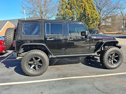 Used 2017 Jeep Wrangler Unlimited Rubicon image 7