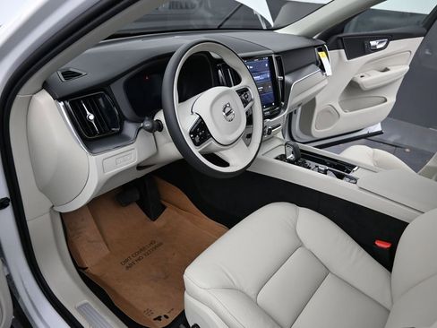 New 2025 Volvo XC60 T8 Core w/ Climate Package image 15