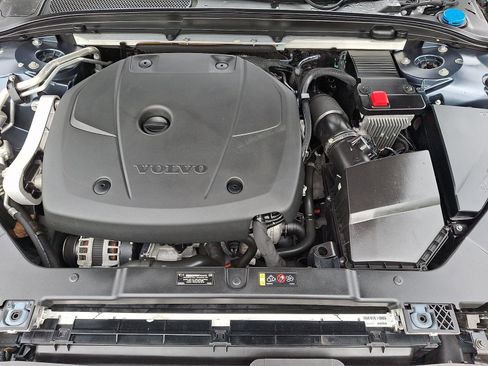 Used 2019 Volvo S60 T5 Momentum w/ Premium Package FWD image 27