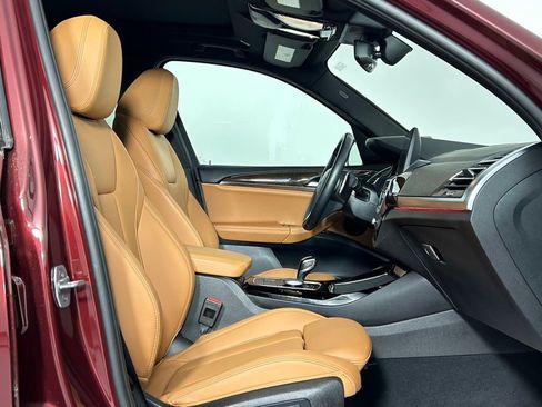 Used 2023 BMW X3 xDrive30i w/ Premium Package image 10