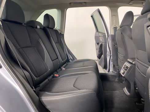 Used 2020 Subaru Forester Premium AWD/4WD image 17