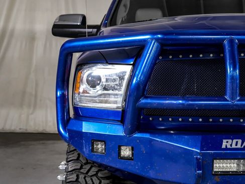 Used 2014 RAM 3500 Laramie AWD/4WD image 40