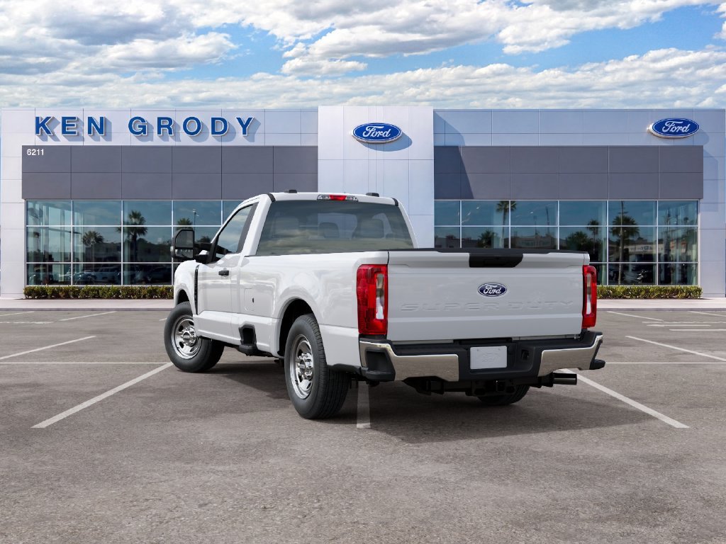 New 2027 Ford F350 XL w/ XL Chrome Package RWD image 3