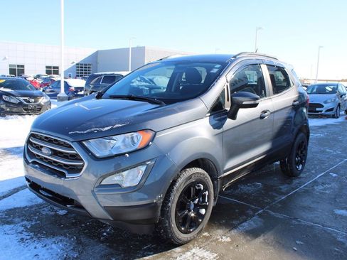 Used 2020 Ford EcoSport SE image 3
