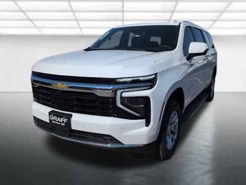 New 2026 Chevrolet Suburban LS image 30