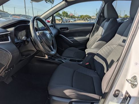Certified 2024 Toyota Corolla Cross AWD Hybrid image 27