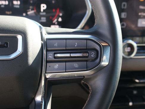 Used 2024 GMC Canyon Denali AWD/4WD image 19