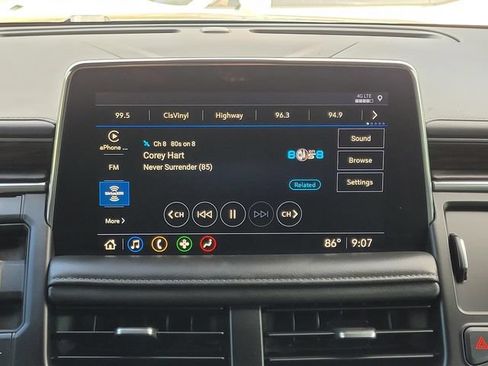 Used 2021 Chevrolet Tahoe LT w/ LT Signature Package RWD image 25