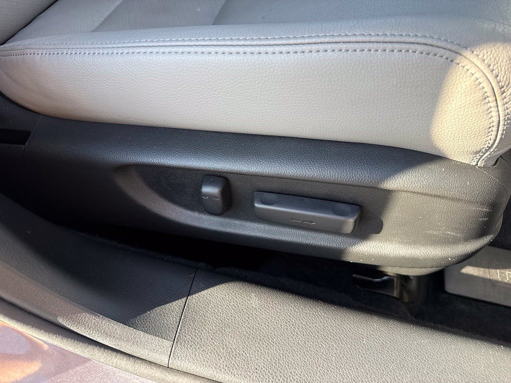 Used 2015 Honda Accord EX-L image 42