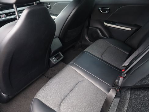 Used 2025 Kia K4 GT-Line w/ GT-Line Sunroof Package FWD image 15
