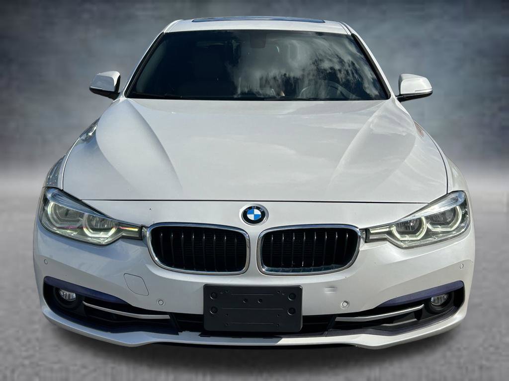 Used 2016 BMW 328i xDrive Sedan AWD/4WD image 8