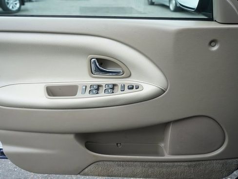 Used 2002 Volvo S40 image 18