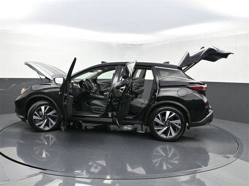 Used 2024 Nissan Murano SL image 40
