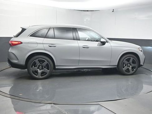 New 2026 Mercedes-Benz GLC 300 image 8