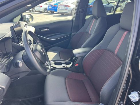 Used 2024 Toyota Corolla SE FWD image 18