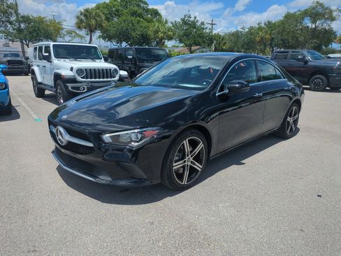 Used 2023 Mercedes-Benz CLA 250 w/ Premium Package image 10