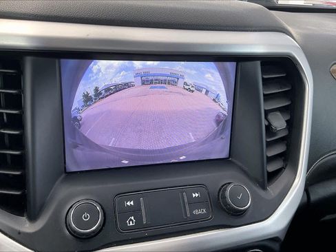 Used 2020 GMC Acadia SLE FWD image 24
