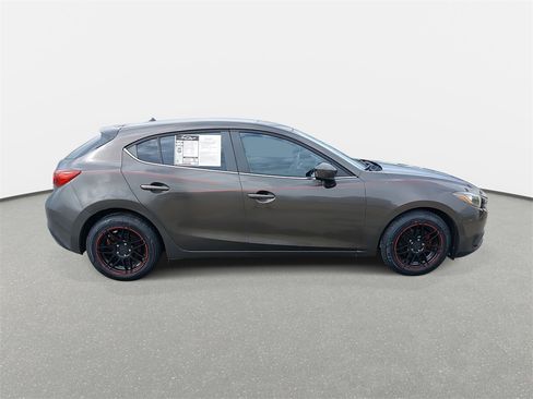 Used 2014 MAZDA MAZDA3 i Touring image 4