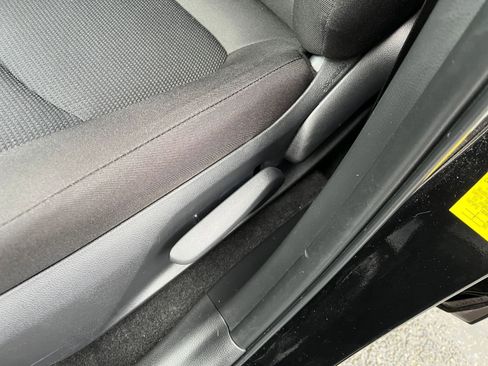 Used 2025 Toyota RAV4 LE image 23