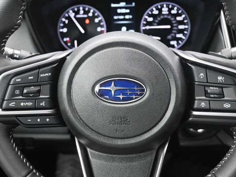 Used 2025 Subaru Legacy Premium w/ Popular Package #1 AWD/4WD image 5