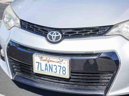 Used 2015 Toyota Corolla S image 6