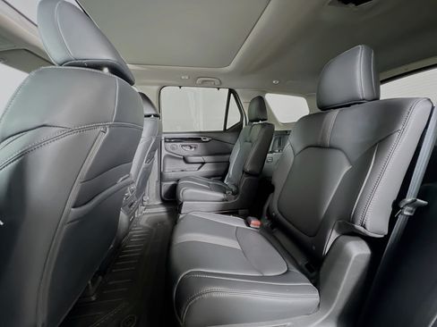 Used 2023 Honda Pilot Touring image 22