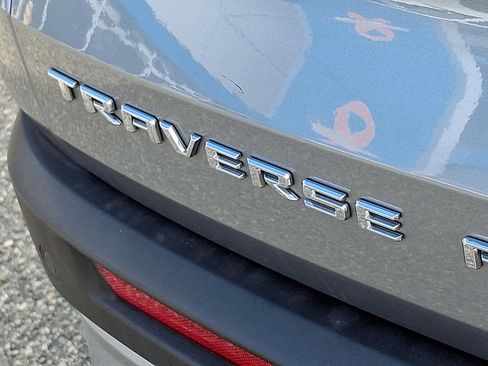Used 2024 Chevrolet Traverse LT AWD/4WD image 30