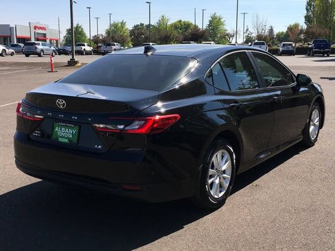 Used 2025 Toyota Camry LE w/ Convenience Package AWD/4WD image 8